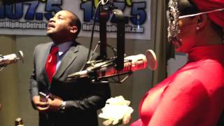 The Morning Heat's Deelishis Gets Married on Hot 107.5!