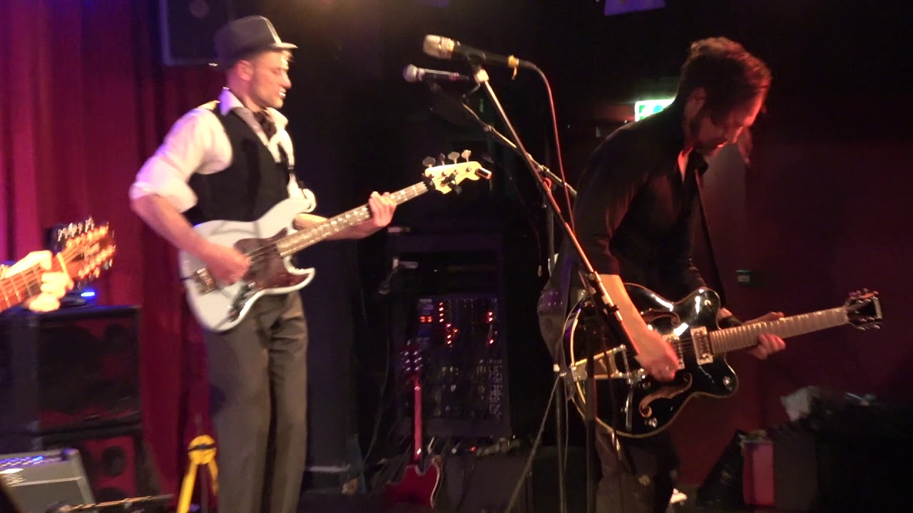 Dishking - The Power of a Loaded Gun @Paradox Tilburg