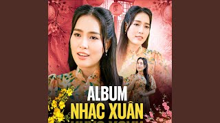 Mùa Xuân Gửi Em