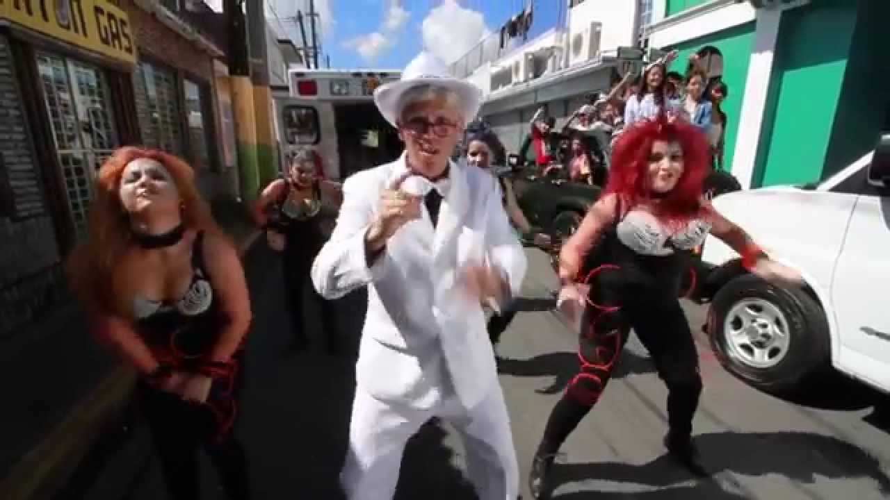 El Abuelo ELECTROCUTAO