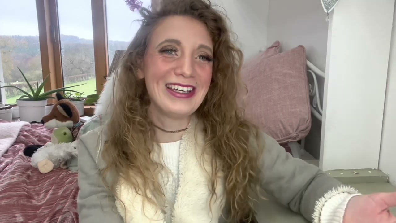 Tiny Paws First Introduction Video Skip ahead to 31: 57 if you  want to skip the long introduction