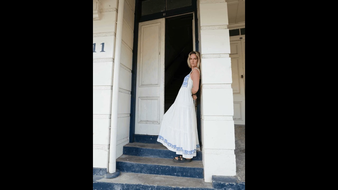 VOLCOM DRESS | FEATURED ARTIST EMMA RUSHTON MAXI