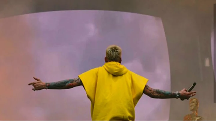 Machine Gun Kelly - Ocean Eyes [Billie Eillish cover] | (Sub Español)