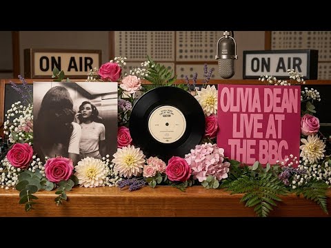 Olivia Dean - Live At The BBC RSD 2026 Exclusive 7