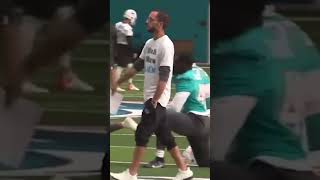 Mike McDaniel seems ready for his trip up to Buffalo🤣 #shorts #dolphins