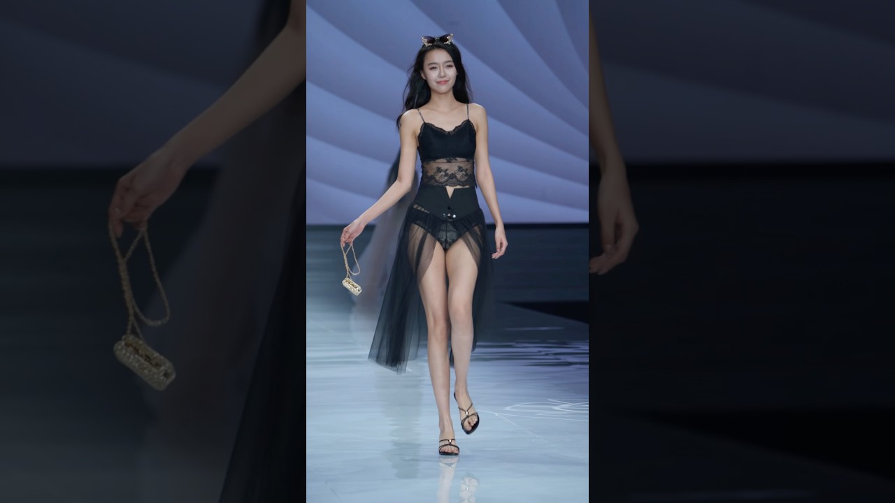 加入會員觀看完整視頻 2026 SIUF深圳内衣展 伊絲艾拉 吴奕霏 内衣秀 lingerie show #model #catwalktour #beauty #fashion #siuf