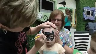 Hospital holds 'Pediatric Dream Cruise' at Royal Oak Beaumont
