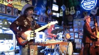 Nashville Skyline   Swinging Doors