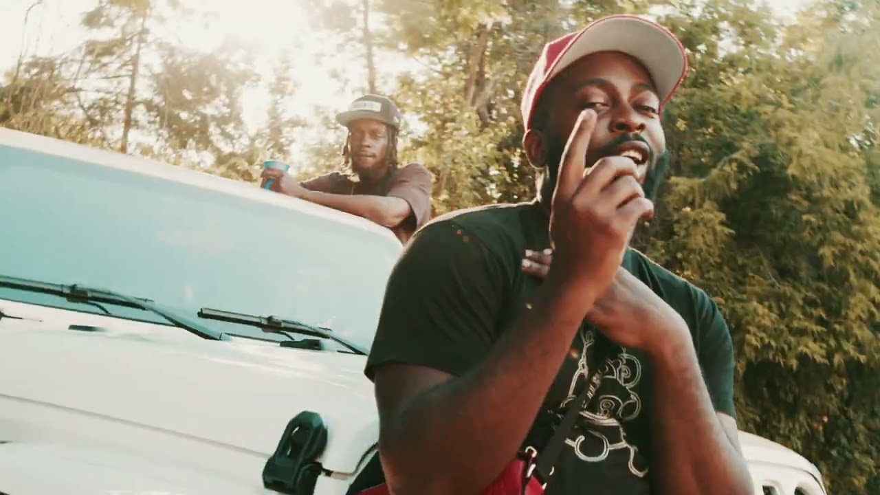 Guarda Franchize - BRB (Official Music Video) su YouTube Guarda Franchize - BRB (Official Music Video) su YouTube
