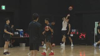 Gunma Crane Thunders hold open practice before next week's season