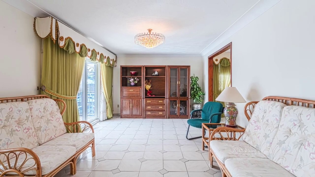 40 Caledon Ave, Hamilton, ON YouTube