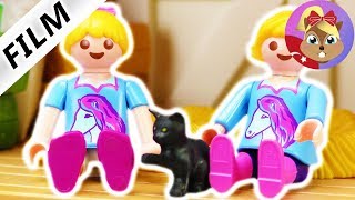 Playmobil hikayeleri - Çocuk At Çiftliğinde! Ayrıca Köpek ve Kedilerde Var | Benimle Oyna