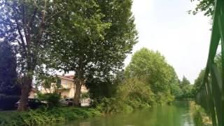 In bici  sul naviglio