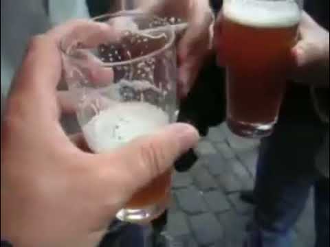 Maiwoche Osnabrück 2011Kampf um Bier, Freibier Verteilung Maibock am Bierbrunnen Rampendahl   SpuG A