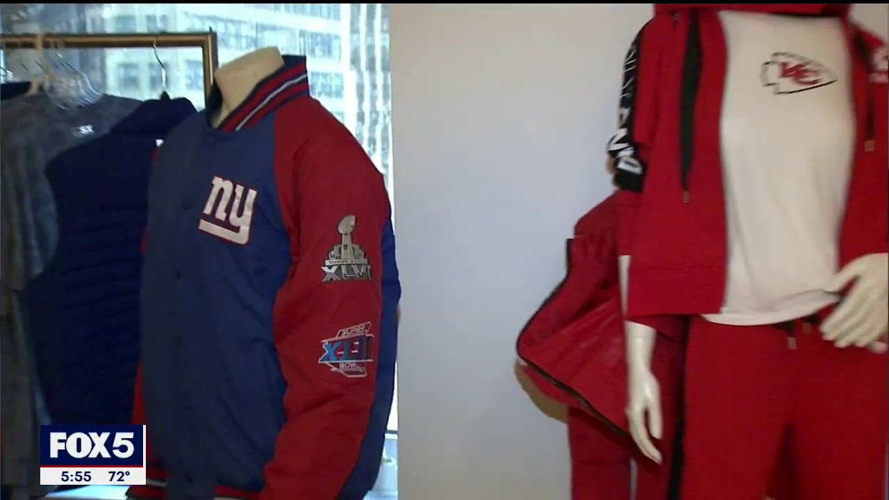 How NFL Champ Carl Banks Brings Winning Spirit to Sportswear