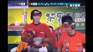 20110929 郭岱琦兩分打點全壘打