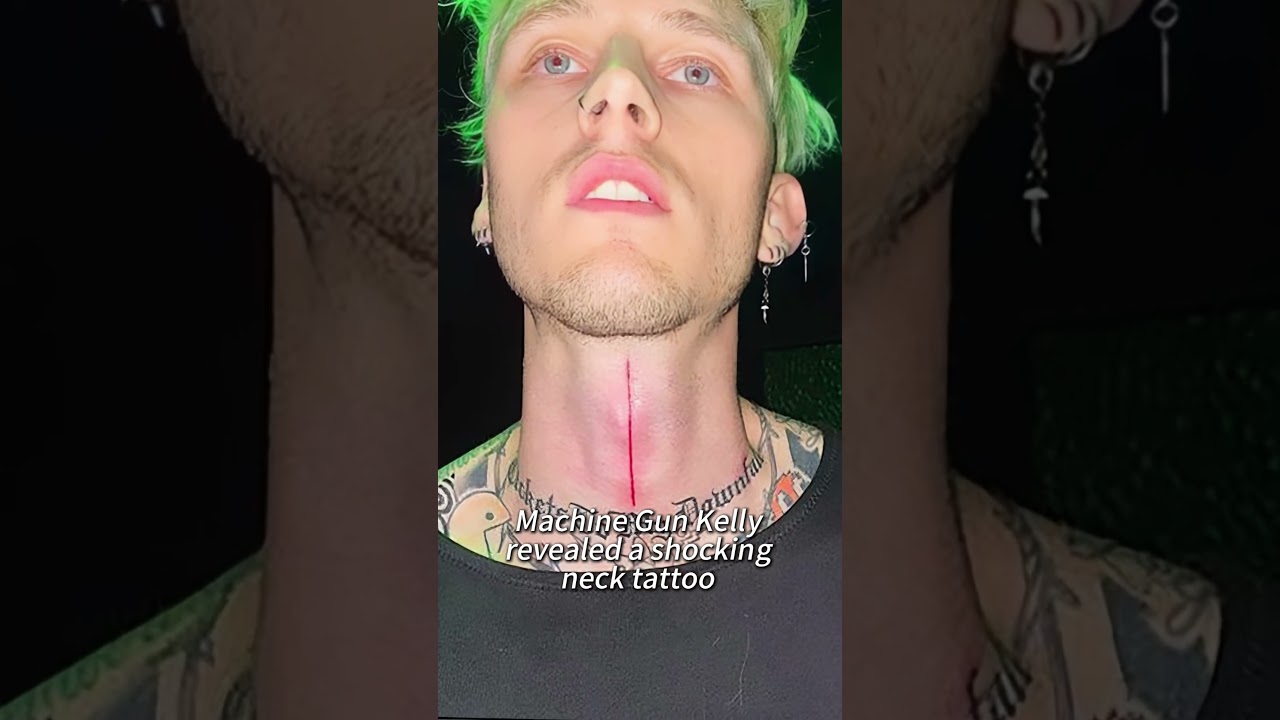 5 знаменитостей со странными татуировками. 