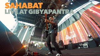 Download Lagu The Lucky Laki | Sahabat Live at Gibyapantra Bandung  (guitarcam) MP3