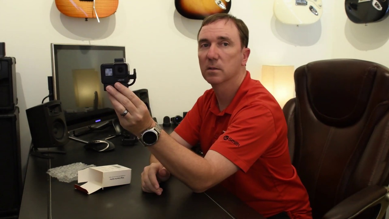 ULANZI V2 GoPro Case w/Cold Shoe Mount