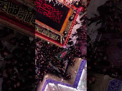 ⁨ بين حسين والعباس احتراماً واكف التابوت چن ياخد تحيه | #اول_زيارة #عراق #اكسبلور