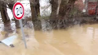 Sivas Zara’da Kızılırmak’ın taşması sonucu Canova köyü kısmen su altında kaldı