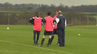 Defending when outnumbered Defending when outnumbered