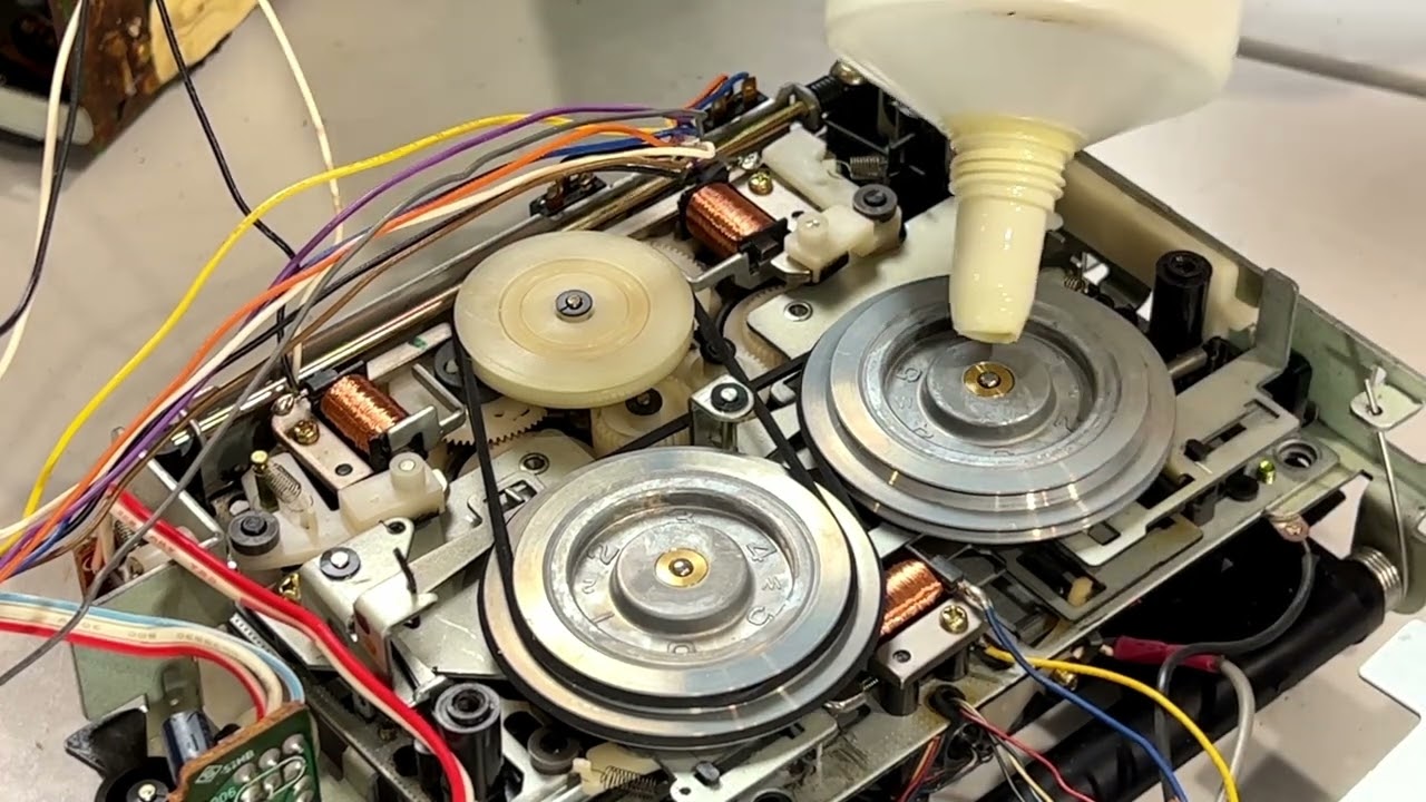 Sony CFS-9000 Part 3 - Cassette Transport Service, Finding and