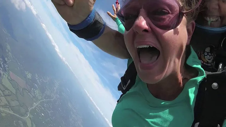 Tandem Skydive | Amber Goodwin