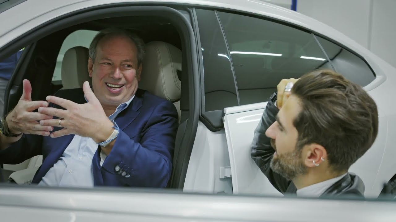 BMW IconicSounds Electric: Hans Zimmer zum BMW i4 & BMW iX Iconic Sound ...