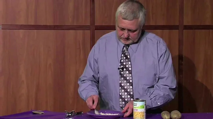 Steven Reed on Weber Cooks - Creamed Corn & Potatoes