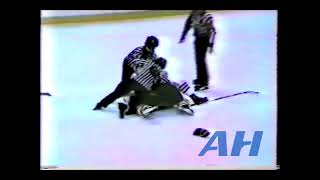 Ehl ?. ?, 1980-81 Gilles Bilodeau,Rcm V Sylvain Cote,Eri Richmond Rifles Erie Blades