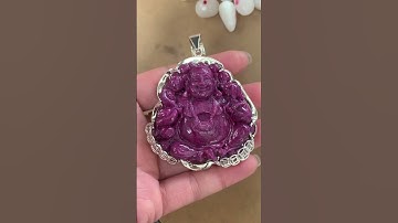 Mặt dây tạc trên nên đá ruby . Mặt Phật Di Lạc #xuhuong #daquyhoangbich #ruby #viralvideo