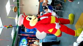 jollibee dance.AVI