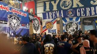 AREMANIA AMBYAR NAWAK // Gede Roso