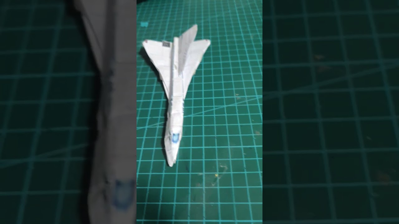Concorde airplane papercraft