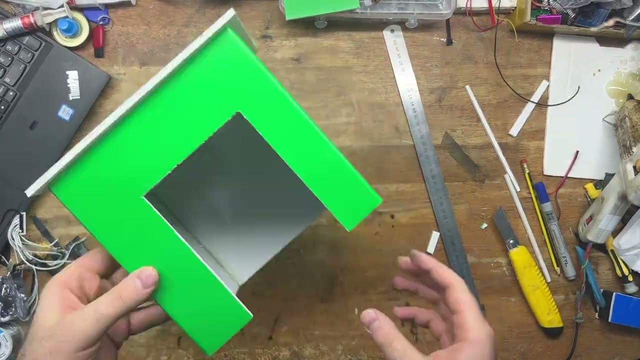 مشروع اردوينو التحكم في المنزل اتوماتيكيا والتبديل بين الطاقة الشمسية والكهرباء اوتوماتيكيا/مشاريع