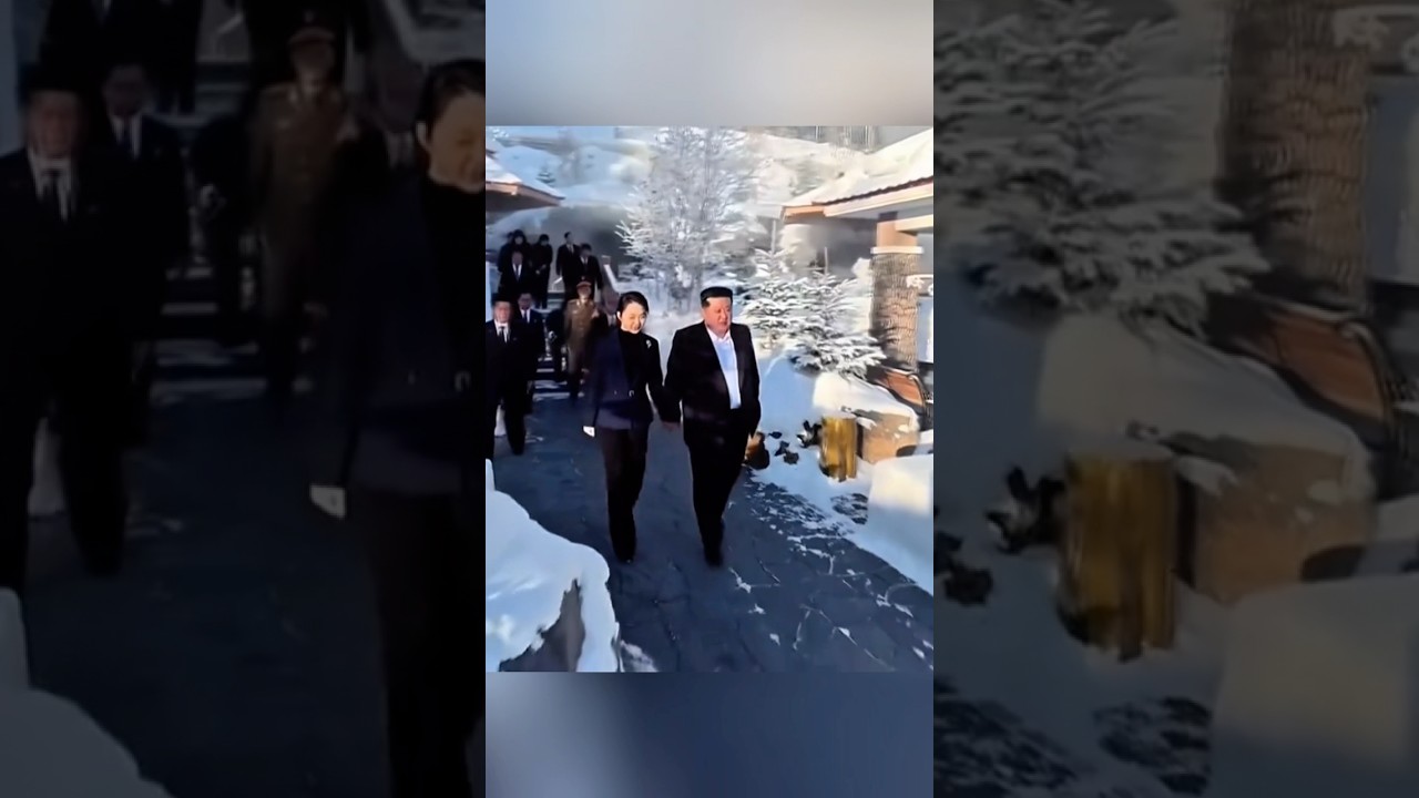 Лидер Ким Чен Ын и его дочь Ким Чжу Э осматривают недавно построенную роскошную баню 