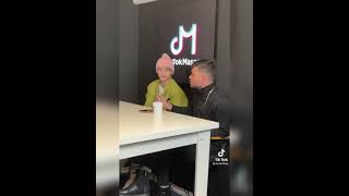 Tik Tok Masasında Büyük Kavgaece Ronaycioman