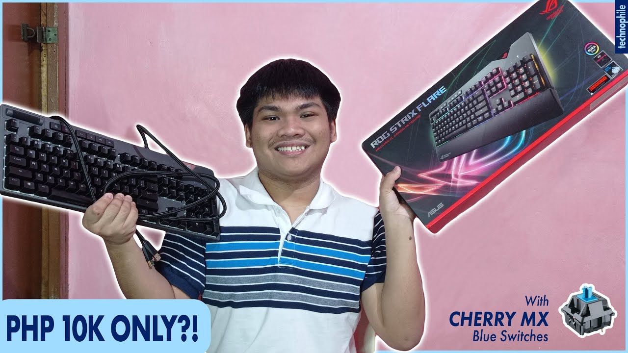 A Keyboard Newbie Reviews a Mechanical Keyboard! | ASUS ROG STRIX FLARE Review