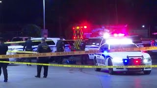 1 dead, 1 hospitalized following 'targeted' attack by 4 gunmen at SE Houston gas station