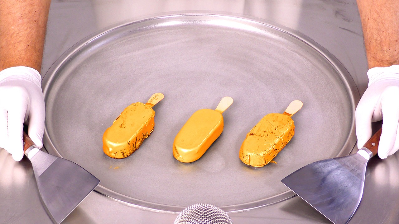 Как приготовить фруктовое мороженое GOLDEN MAGNUM в булочках с мороженым | АСМР (без разговоров)