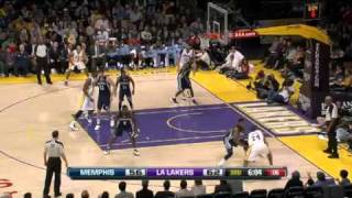 NBA (08/01/2012) - Kobe Bryant Play of the Day
