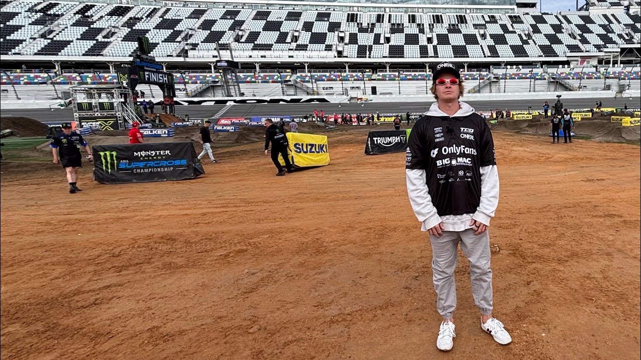 Daytona SX Vlog!! Scariest track I've ever rode!? Razzles!?