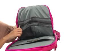 the north face women's pivoter backpack