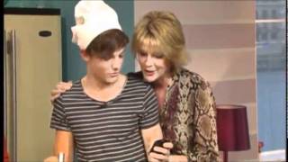 (16-09-2011) One Direction On This Morning (interview and cooking class)