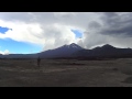 En motocicleta por el Parque Nacional Conguillío, Región de la Araucanía, Chile