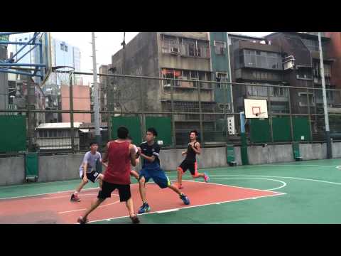 2014.12.10企管系籃練球-三打二打一(P2/34)