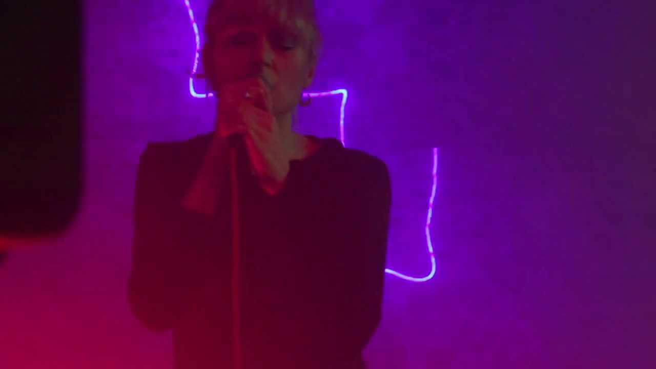 Fuka Lata - Velvet daze - Klub DOM