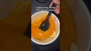 i waited all day for this KFC mac and cheese