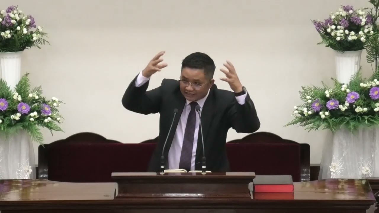 Upa R. Lallungmuana - Thinlung Ven That  (Inrinini zan)